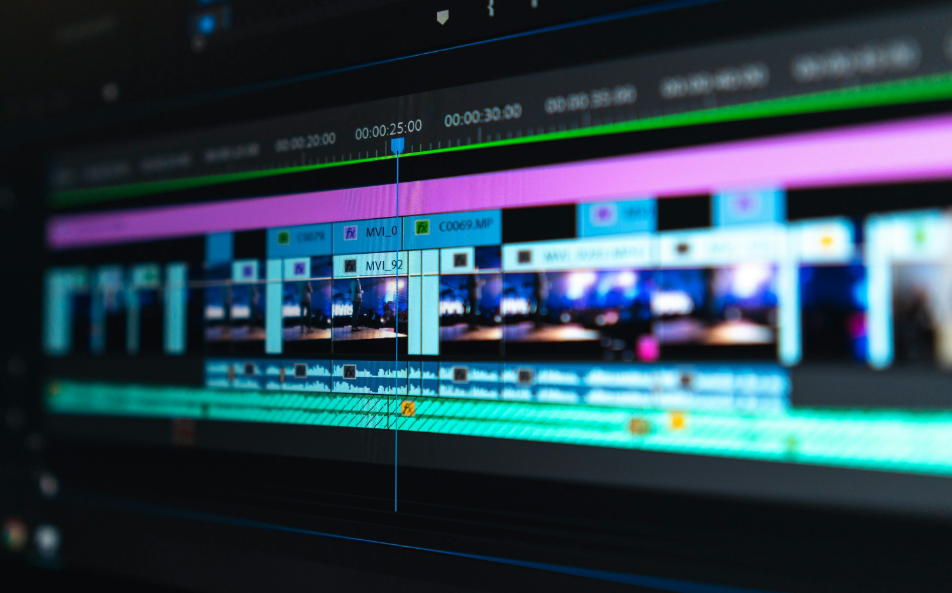 الخدمه الاولى